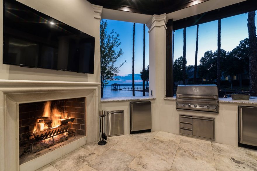 Outdoor Kitchen Thanksgiving